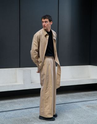 Бежевые широкие брюки с отворотами Labelrail x Isaac Hudson — часть комплекта Labelrail