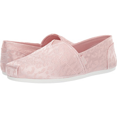 Розовый (Blush)