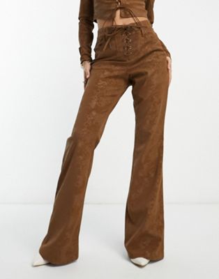 Расклешенные брюки цвета мокко с заниженной посадкой и шнуровкой AFRM Millie AFRM