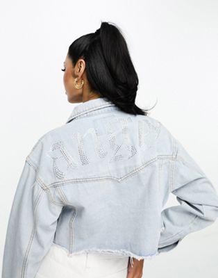 Укороченная джинсовая куртка Fae с узором в виде ангелов из бриллиантов FAE