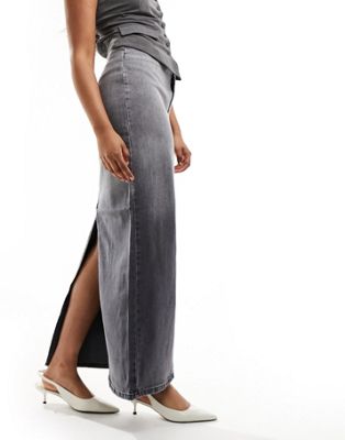 Джинсовая юбка миди миди NA-KD x Chloe Monchamp серого цвета с эффектом омбре — часть комплекта NAKD