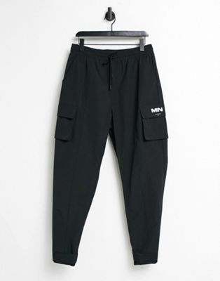 Черные спортивные брюки карго из жатого технического материала Mennace Mennace