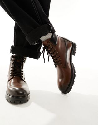 Коричневые кожаные рабочие ботинки на шнуровке ASOS DESIGN ASOS DESIGN