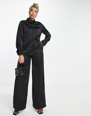 Атласные брюки-палаццо с воланами London черного цвета - часть комплекта Flounce London
