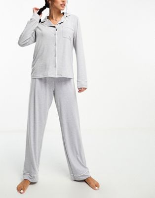 Пижамный комплект серого верескового цвета из мягкого трикотажа с длинными рукавами и брюками ASOS DESIGN с контрастной окантовкой ASOS DESIGN