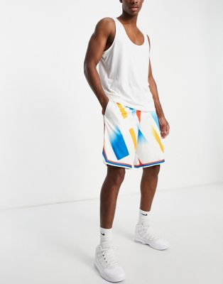 Кремовые шорты с графическим принтом Nike Basketball DNA Nike Basketball