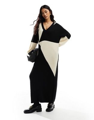 Object kaleidoscope v neck knitted sweater dress in mono print Object