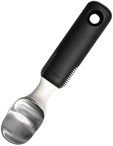 OXO Good Grips Ice Cream Scoop,Black Oxo