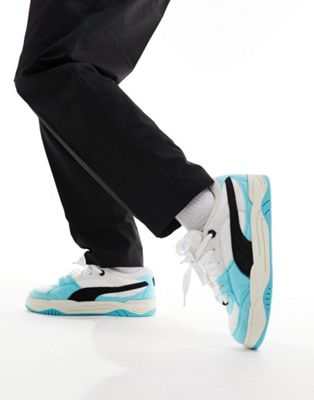 Мужские кроссовки для повседневной носки PUMA 180 в бело-синей цветовой гамме PUMA