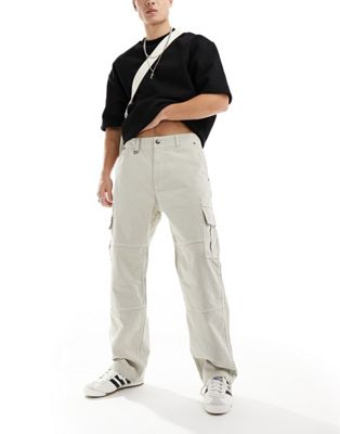 Бежевые брюки-карго с широкими штанинами Bershka Bershka