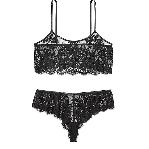 Женская Ночная сорочка Victoria's Secret Twinkle Strap Lace Bralette & Flutter Shorts Set Victoria's Secret