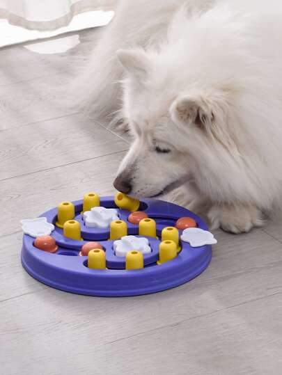 1шт Игрушка медленной еды случайного цвета в форме лабиринта для домашних животных SHEIN