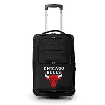 Чемодан Denco Chicago Bulls 20.5 дюймовый на колесах Denco