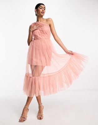 Розовое платье миди из прозрачного тюля на одно плечо с кружевом и бусинами для подружки невесты LACE & BEADS