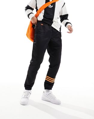 Черно-оранжевые джоггеры adidas Originals Neuclassics Adidas