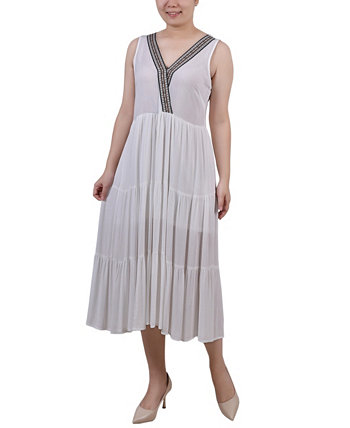Миниатюрное многоуровневое платье без рукавов с отделкой NY Collection