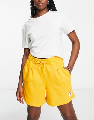 Желтые флисовые шорты Nike Air Jordan Flight Jordan