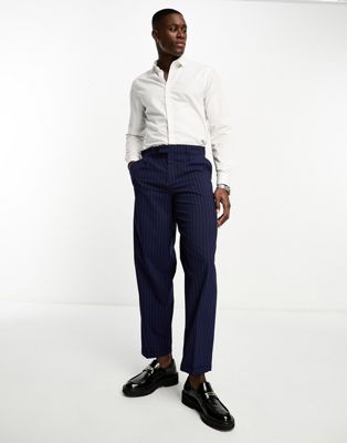 Темно-синие свободные брюки со складками New Look New Look