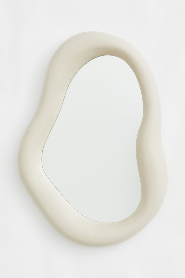 Асимметричное зеркало H&M