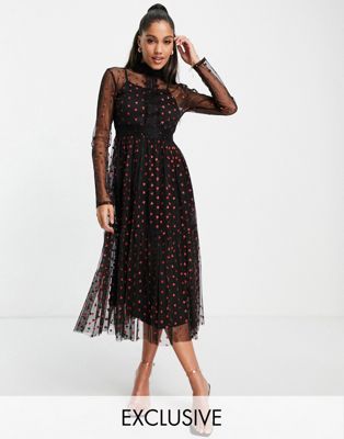 Платье миди в горошек с длинными рукавами и кружевными вставками Lace & Beads черного цвета с сердцем LACE & BEADS