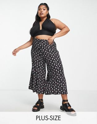 Yours Exclusive culotte in black ditsy floral Yours