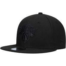 Мужская шляпа New Era New York Knicks Black On Black 9FIFTY Snapback New Era