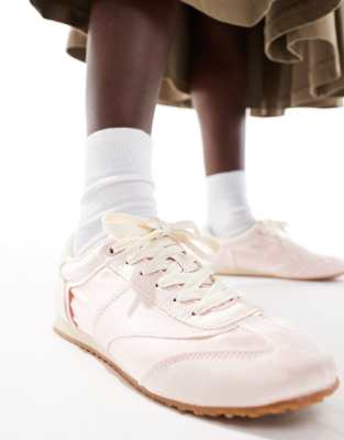 Stradivarius running sneakers in pink satin  Stradivarius