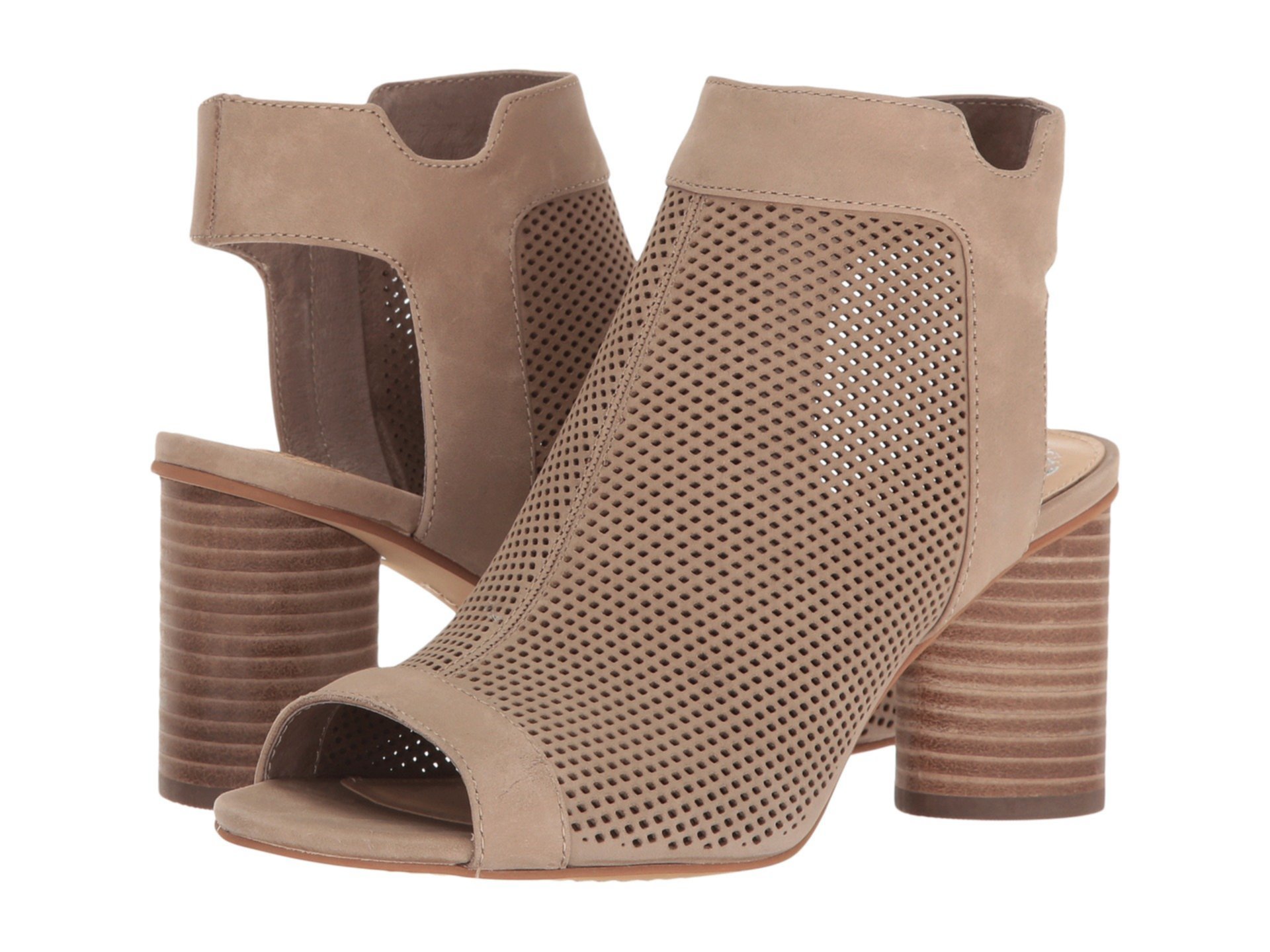Jakayla Vince Camuto