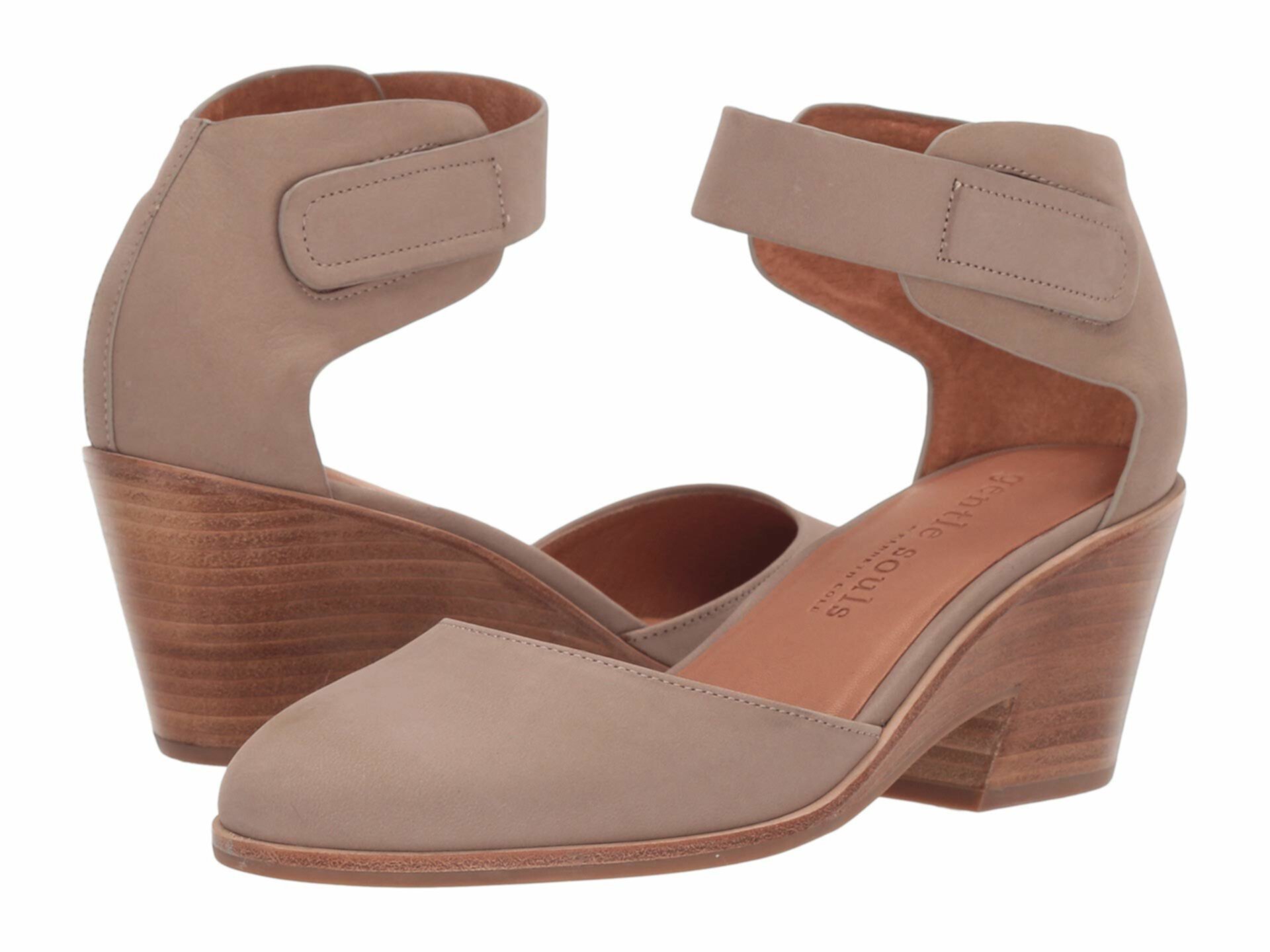 Насос Blaise Wedge Gentle Souls by Kenneth Cole
