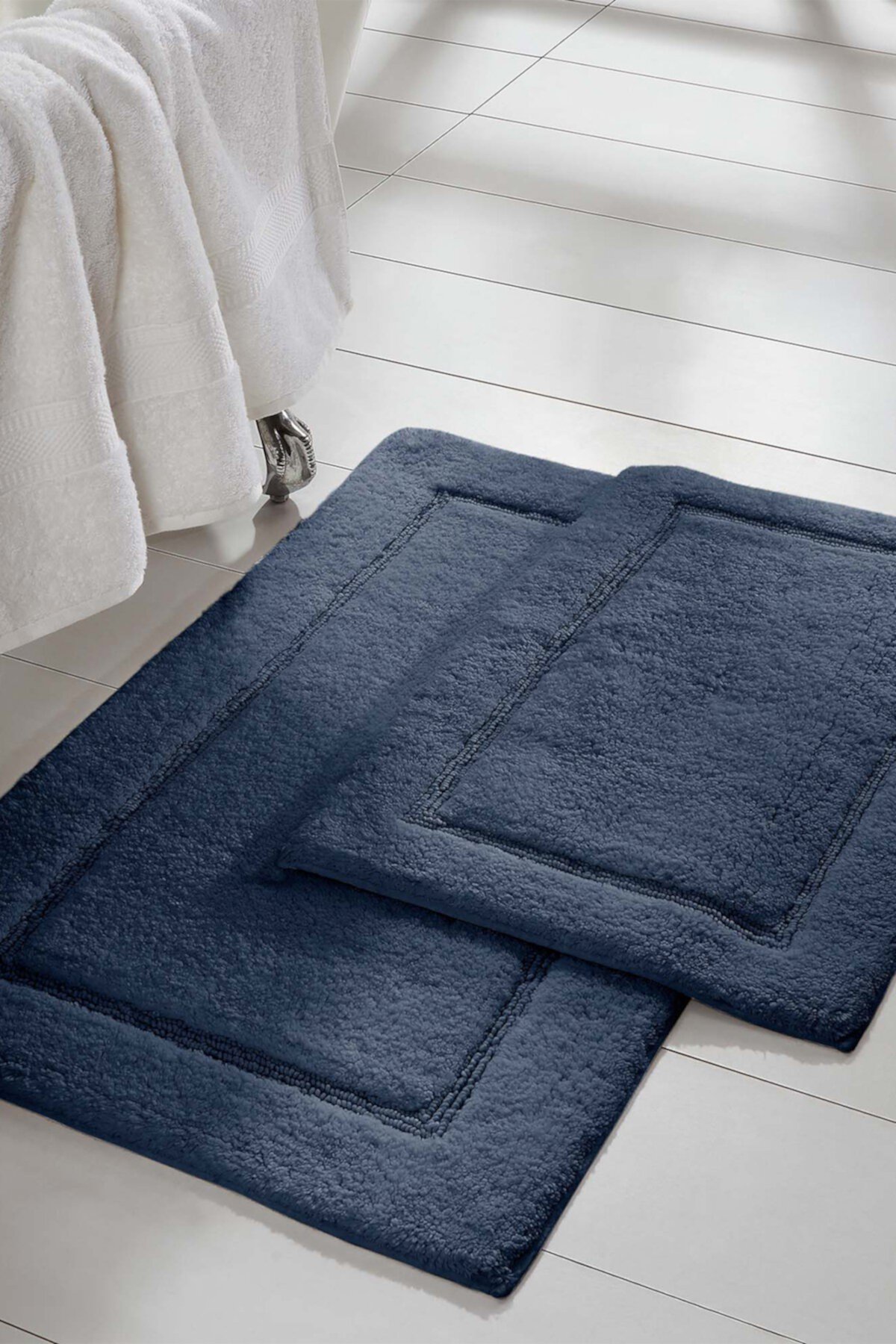 Комплект из 2-х частей сплошной петли с нескользящим ковриком для ванной - Темно-синий Modern Threads