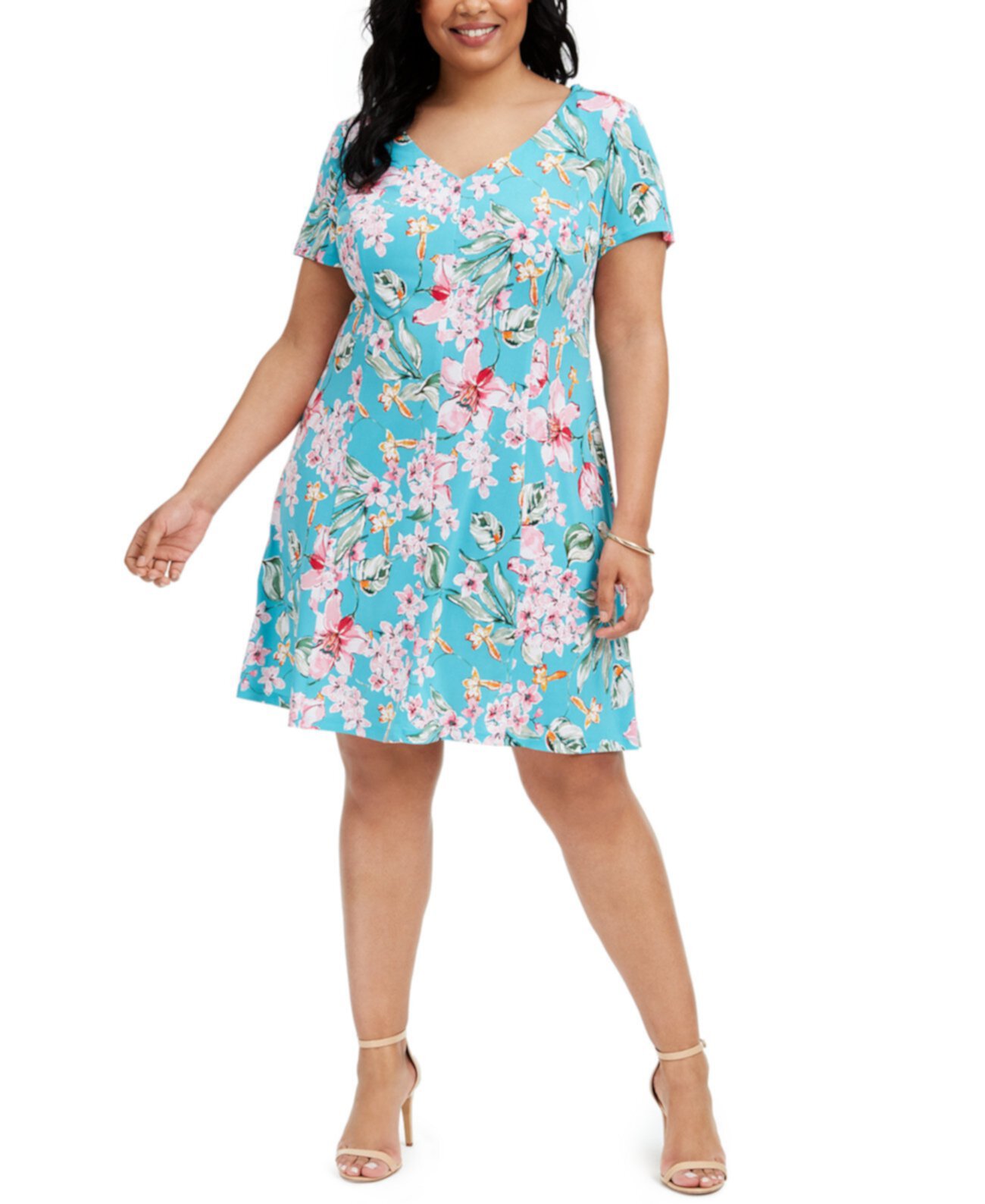 Платье большого размера с цветочным принтом и V-образным вырезом Connected