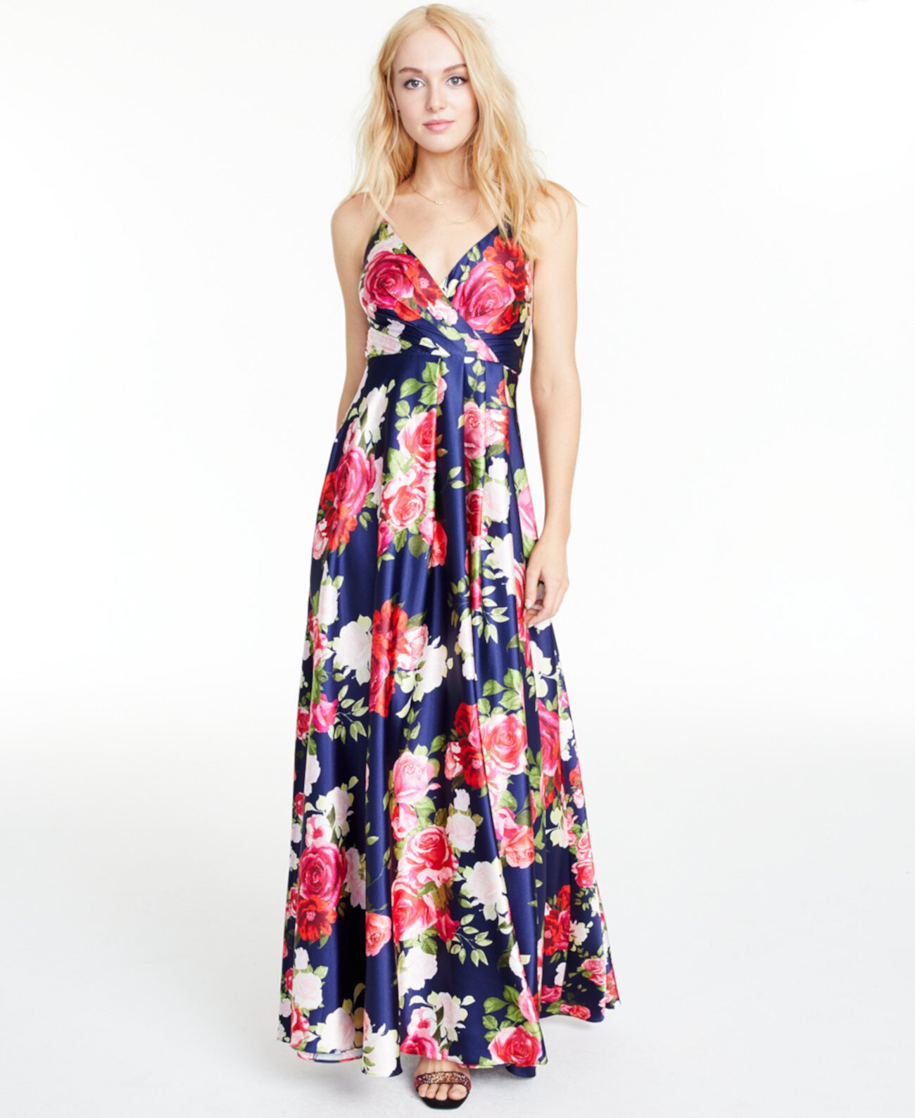 Платье-футляр с цветочным принтом от Juniors Sequin Hearts
