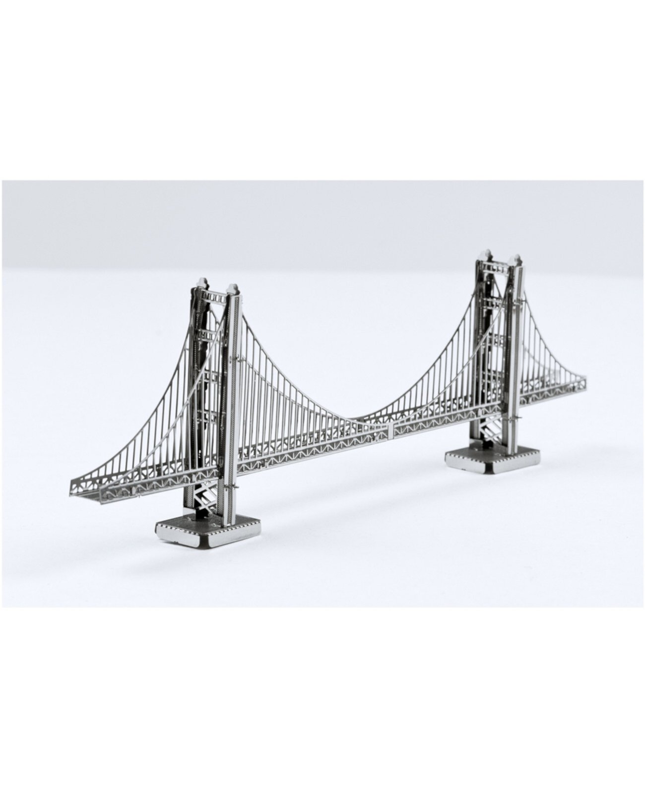 Metal Earth 3D Metal Model Kit - Мост Золотые Ворота Fascinations