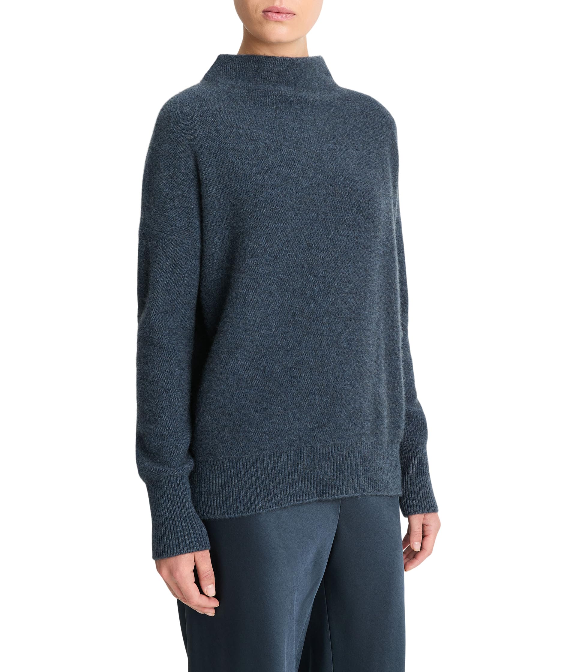 Женский Свитер Vince Boiled Funnel Neck Pullover Vince