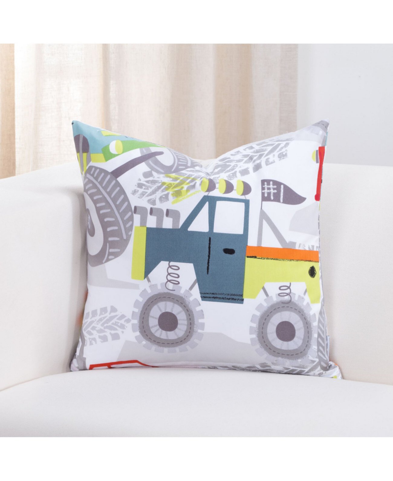 Дизайнерская декоративная подушка Four Wheelin 'Monster Truck 16 дюймов Crayola