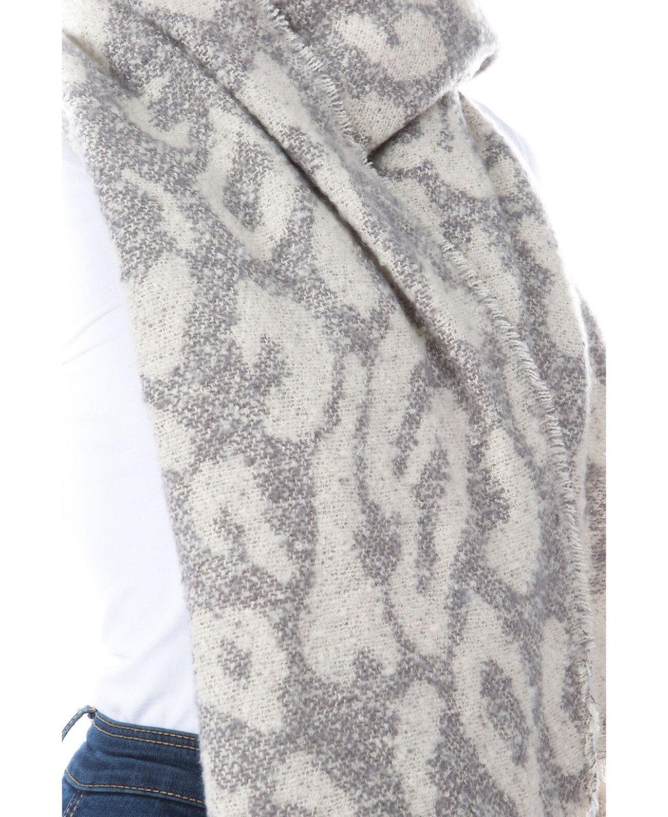 Женский шарф с леопардовым принтом и бахромой Marcus Adler