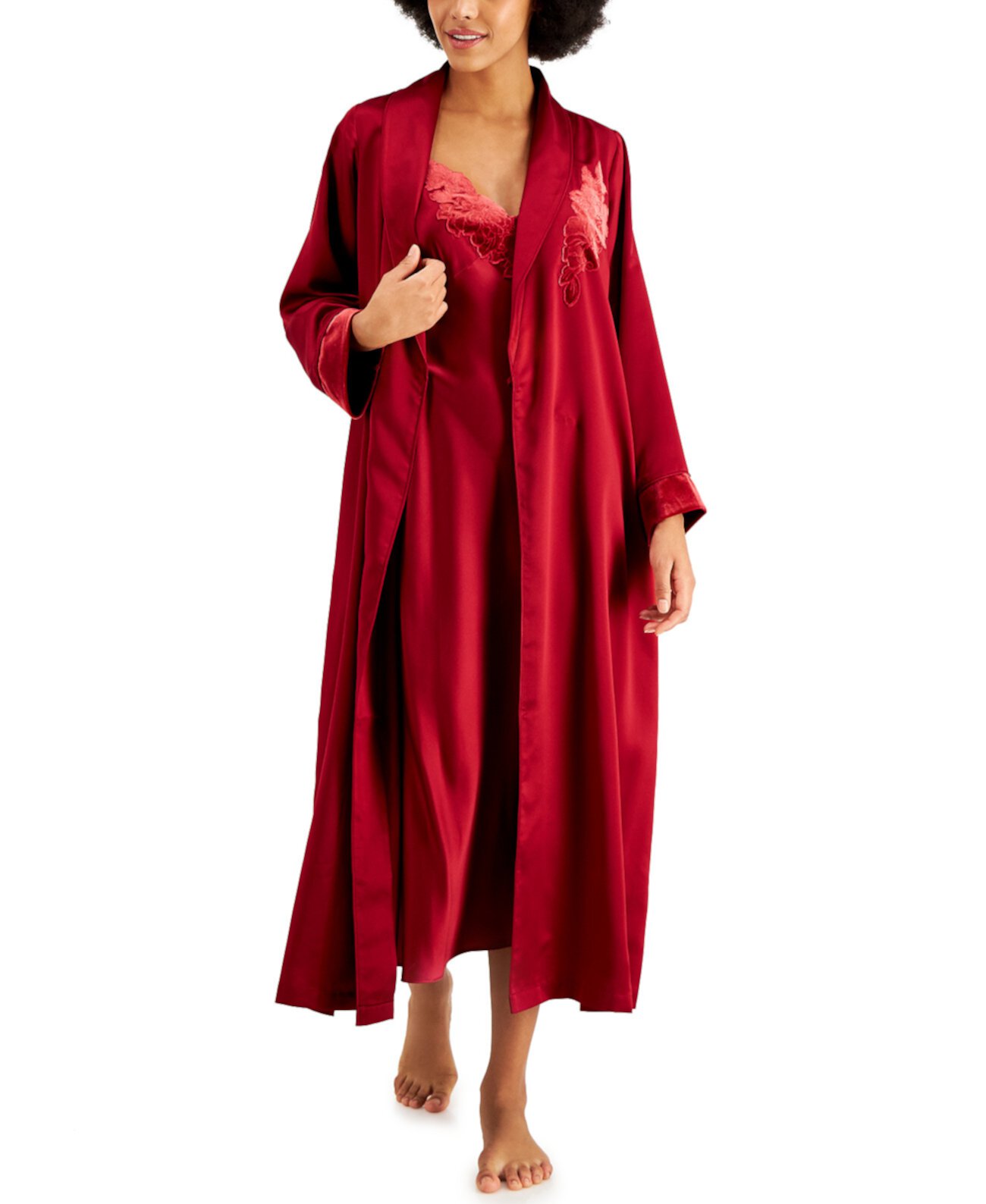 Атласный халат с запахом и бархатной аппликацией INC, созданный для Macy's INC International Concepts