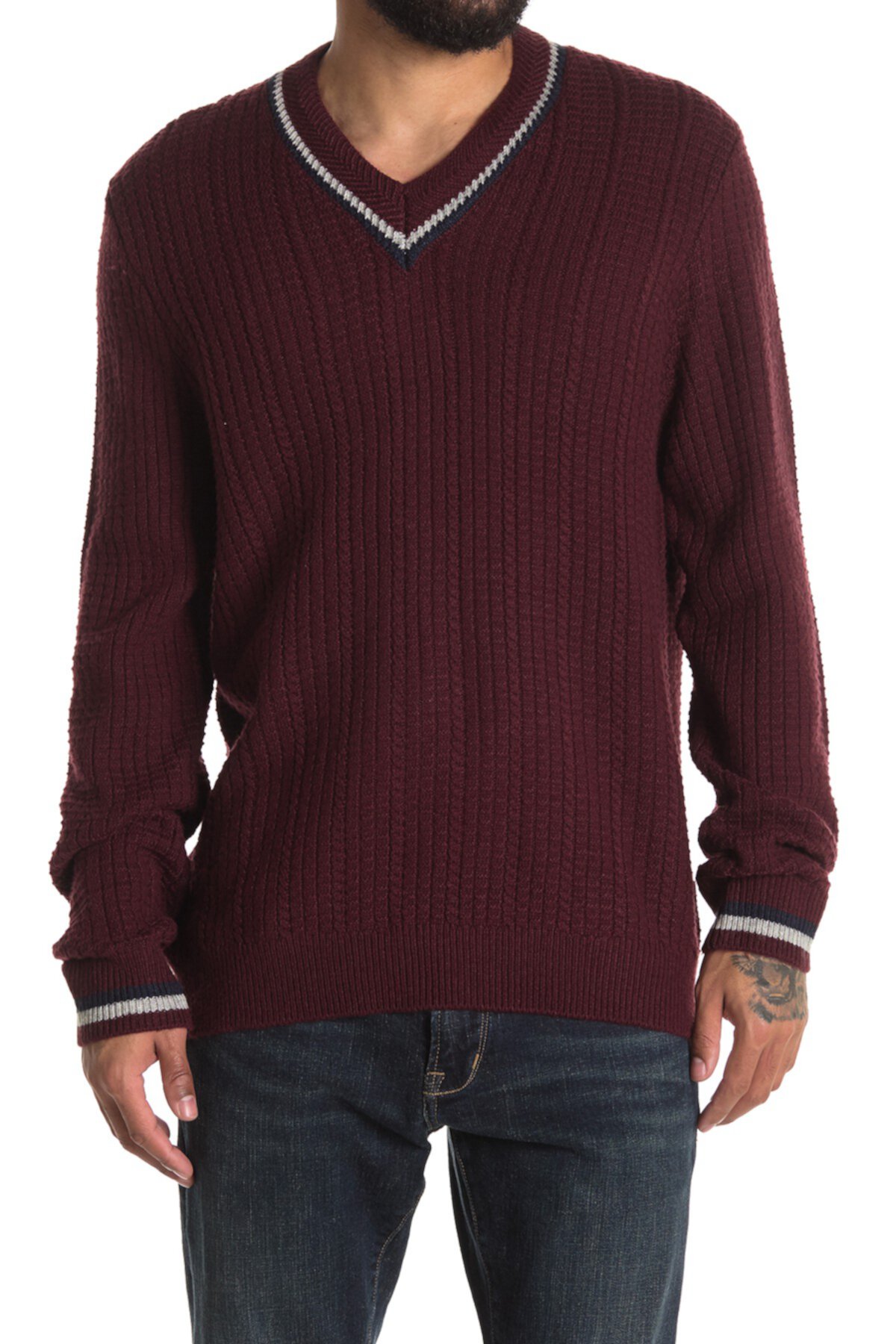 Полосатый классический свитер с V-образным вырезом Ben Sherman