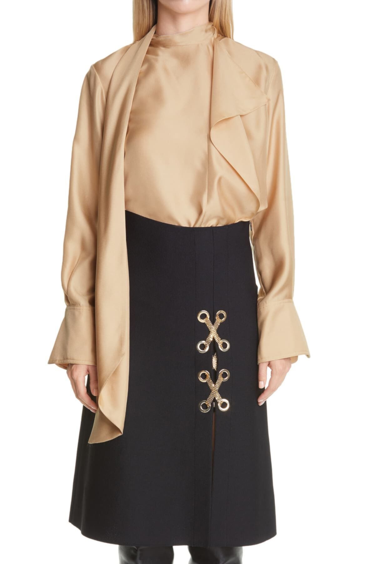Блуза из шелкового твила с асимметричным вырезом и завязками St. John Collection