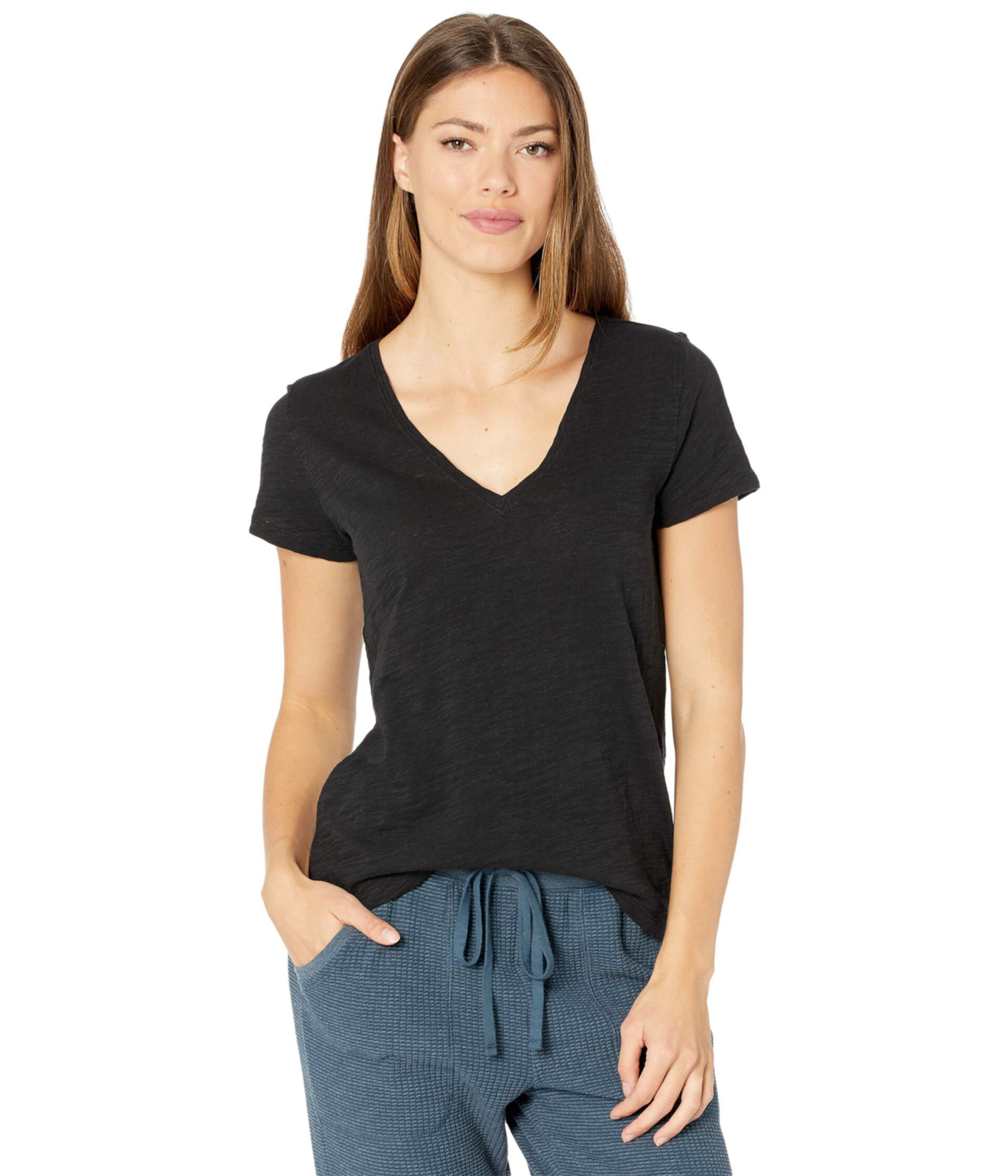 V-Neck Short Sleeve Back Seam Tee in Loose Knit Slub Lilla P