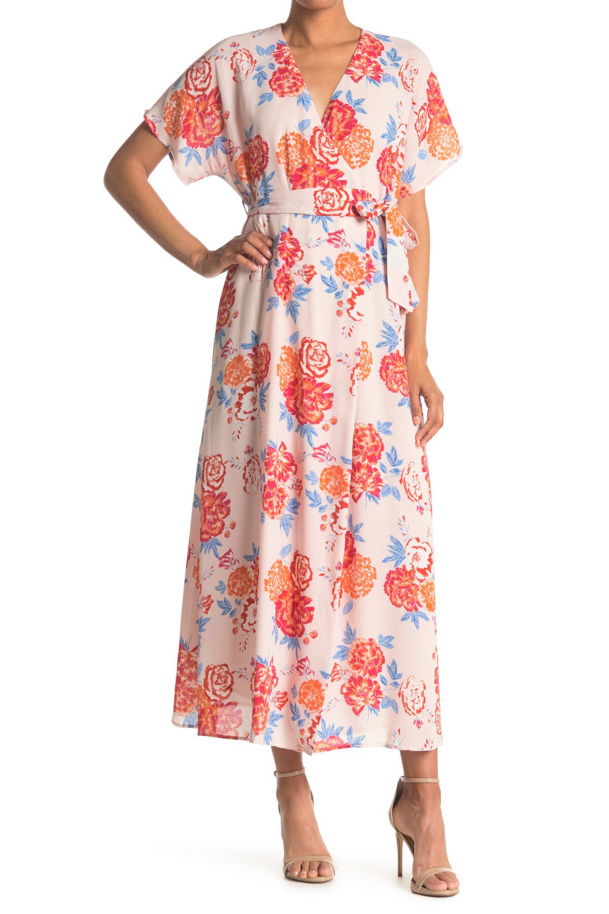 Макси-платье с цветочным принтом и запахом Collective Concepts