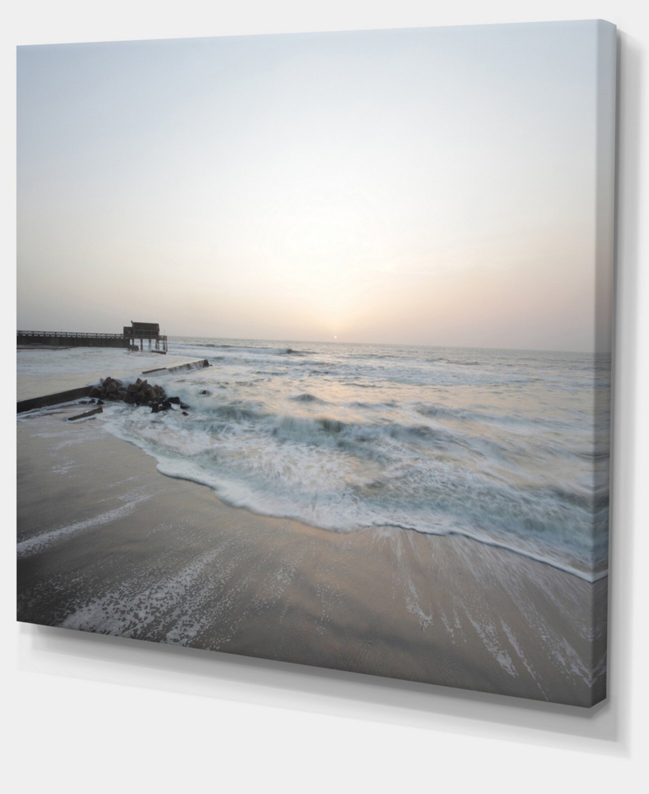 Designart Безмятежный синий пляж с белым солнцем, современный принт на холсте, пляж - 40 "X 30" Design Art
