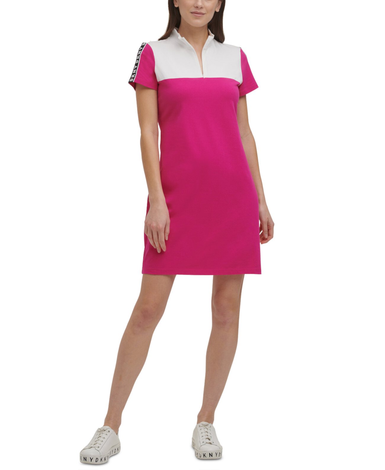 Платье с цветными блоками и воротником-стойкой DKNY