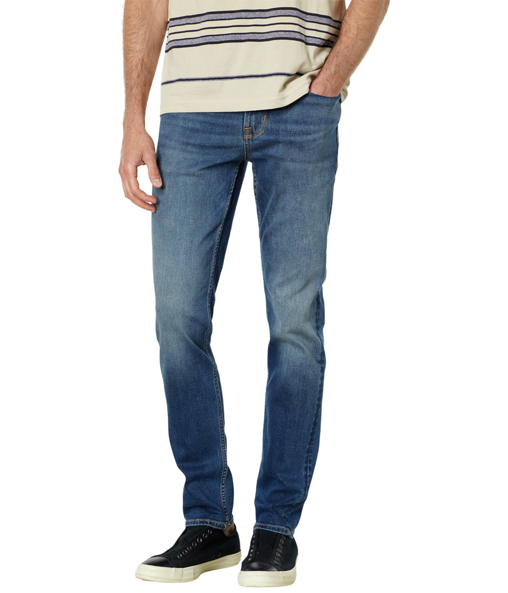AXL в марте Vista Hudson Jeans