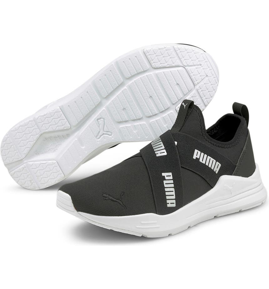 puma wired slip on sneakers