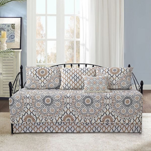 Serenta Tradewinds 6-Piece Quilted Daybed Serenta