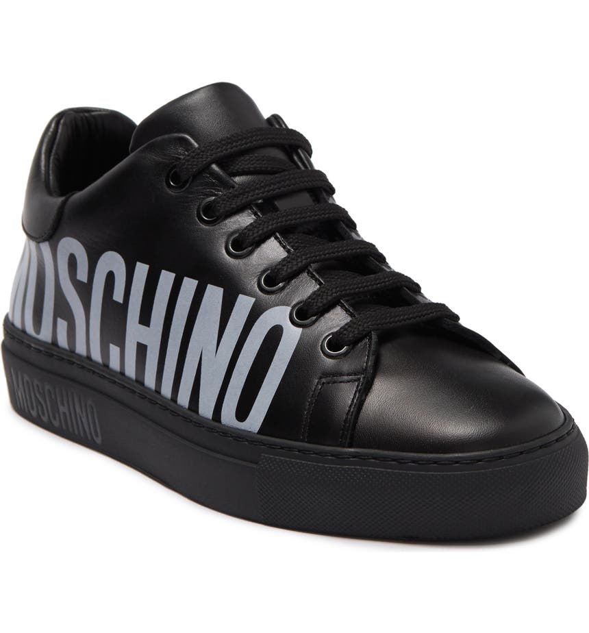 Модные кожаные кроссовки с логотипом Moschino