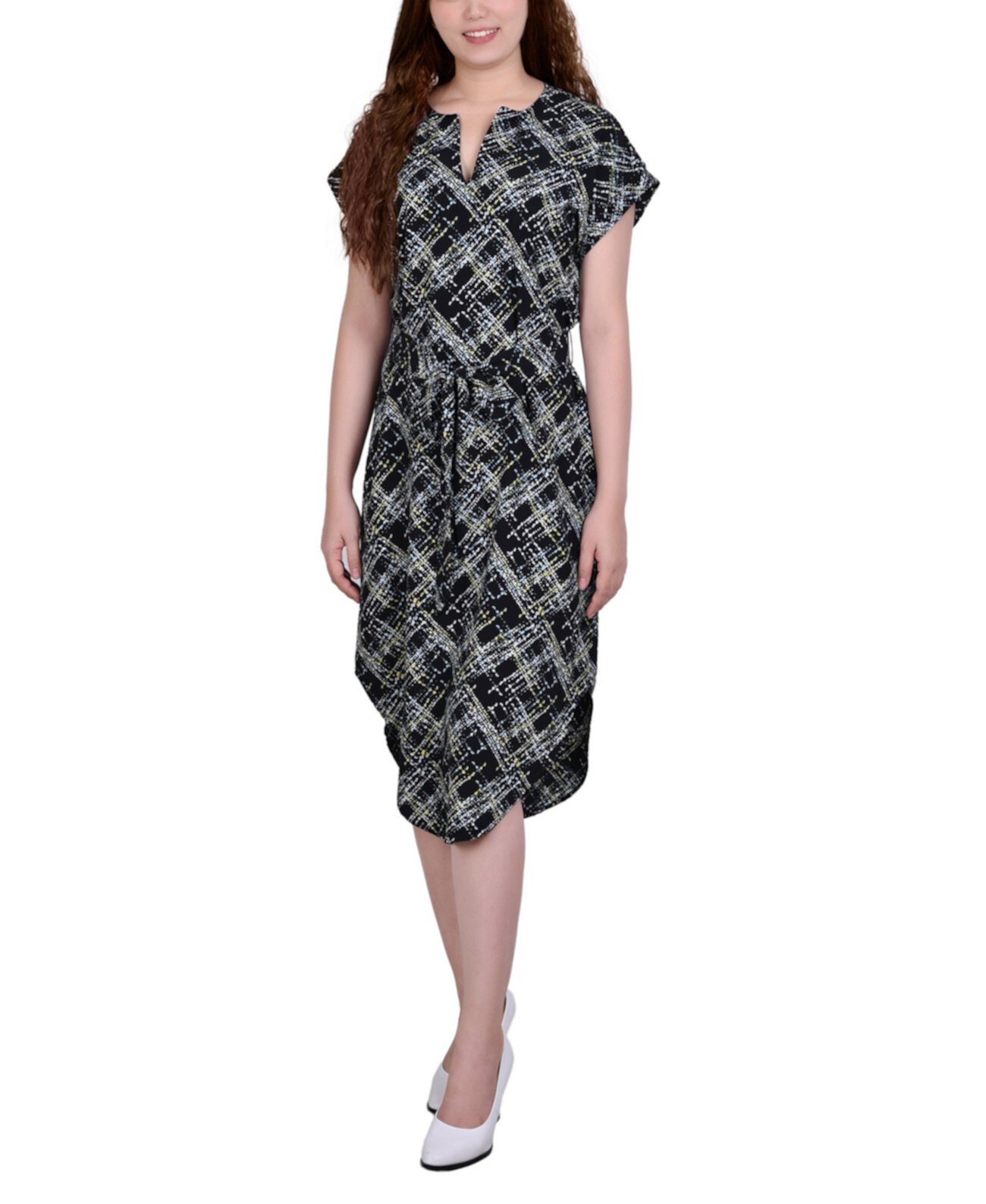 Женское платье с разрезным вырезом и поясом NY Collection