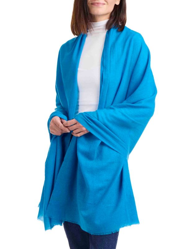 Длинный шарф AMICALE Lightweight Cashmere Gauze Wrap AMICALE