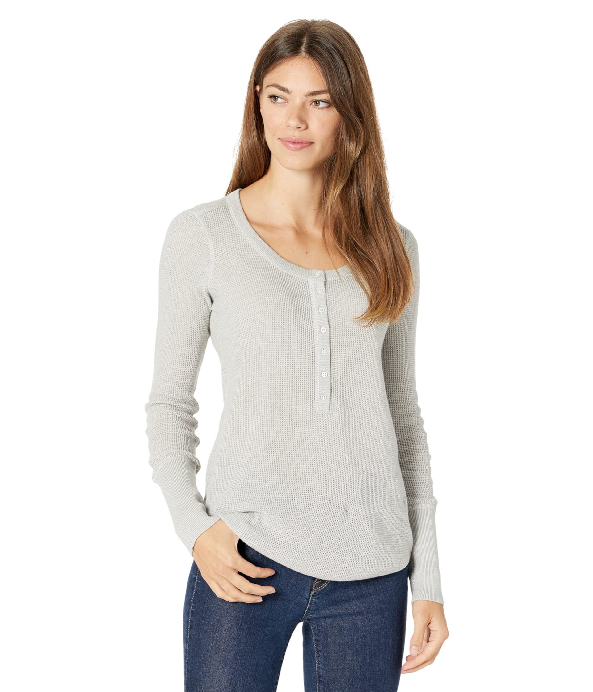 Топ Milani Henley от Prana из 60% органического хлопка, 30% нейлона и 10% шерсти мериноса Prana